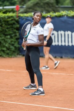 Noma Noha Akugue 33 - BL DTV Hannover - Der Club an der Alster : Ergebnis: 2:7